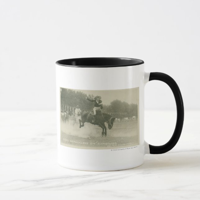 Mabel Strickland auf Stranger. Tasse (Rechts)