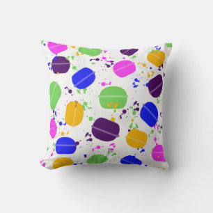 Macaron Confetti Throw Kissen