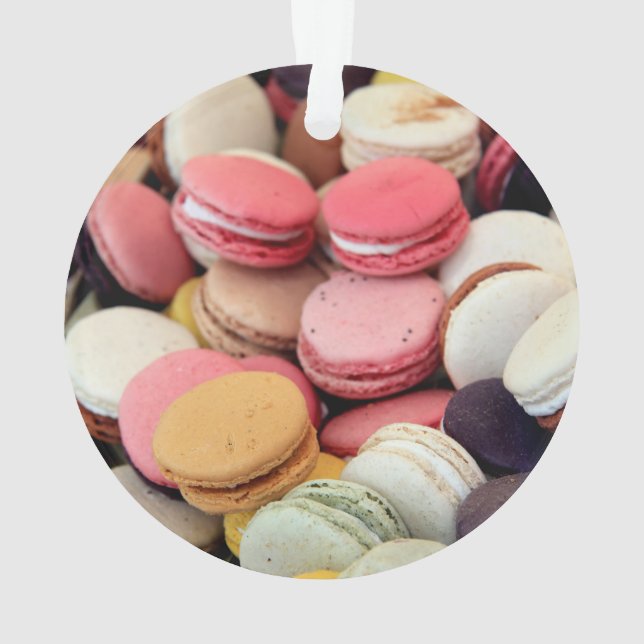 Macarons de différentes couleurs (dos)