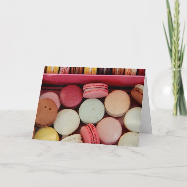 Macarons in verschiedenen Farben Karte (Vorderseite)