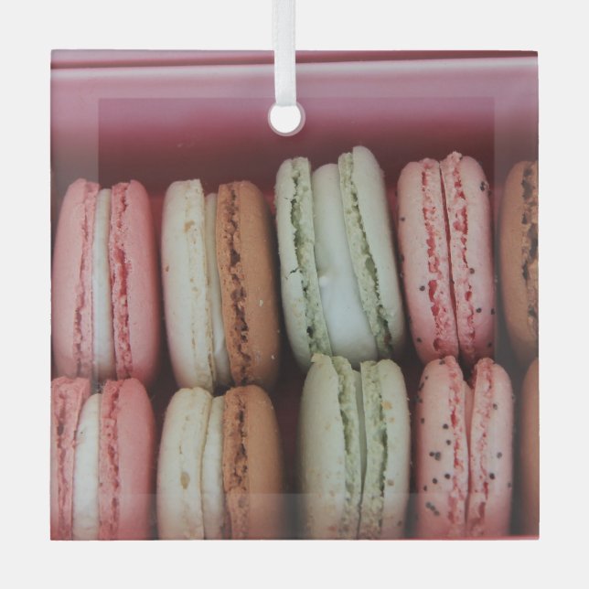 Macarons in verschiedenen Farben Ornament Aus Glas (Vorderseite)