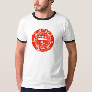 MACBRAIR McBrayer DANS le T-shirt de DÉFI