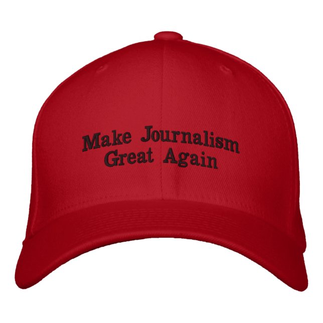 Machen Sie Journalismus groß wieder Bestickte Baseballkappe (Vorderseite)