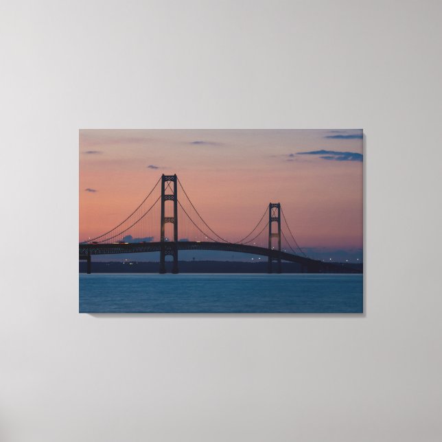 Mackinac-Brücke bei der Dämmerung Leinwanddruck (Vorderseite)
