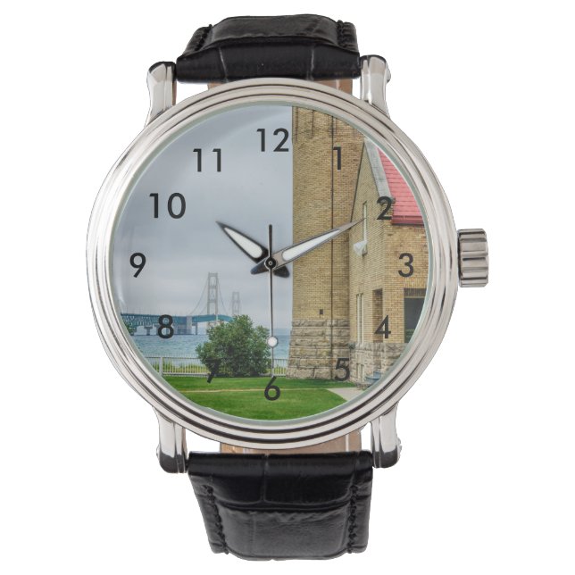 Mackinac-Brücke und Leuchtturm Armbanduhr (Vorderseite)
