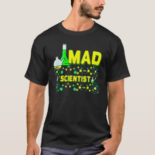 Mad Scientist Labrador Nerd Geek Chemistry Biochem T-Shirt