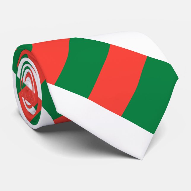 Madagaskar-Flagge Krawatte (Gerollt)