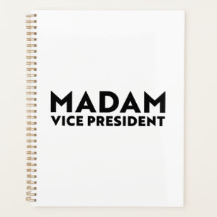 Madame la Vice-Présidente, typographie moderne noi