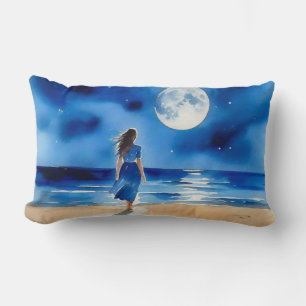 Mädchen am Strand unter einem Vollmond Lendenkissen