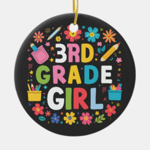 Mädchen der dritten Klasse erste Klasse Klasse zur Keramik Ornament