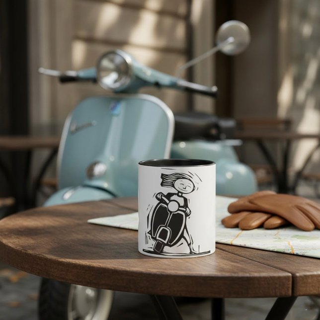 Mädchen fährt auf einem Roller Tasse (Von Creator hochgeladen)