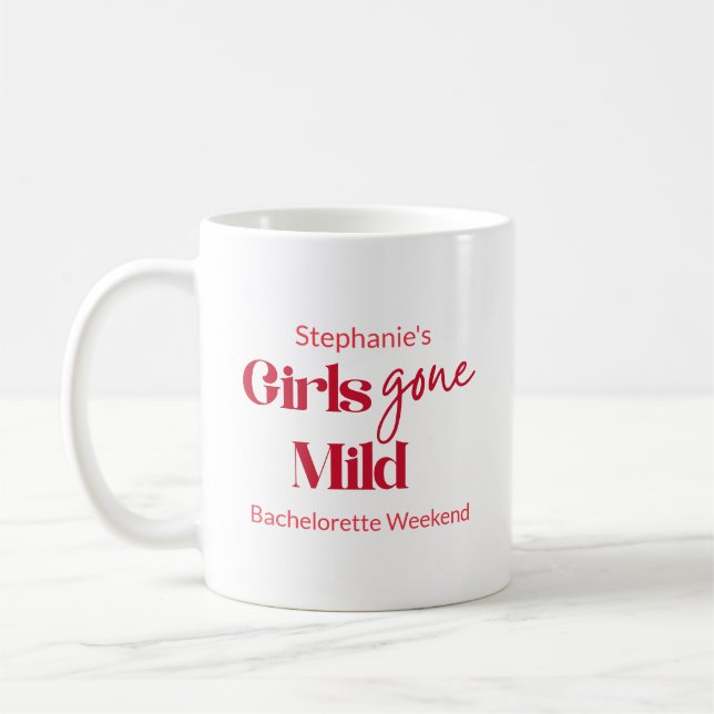 Mädchen gehen auf Krawall Bachelorette-Wochenende  Kaffeetasse (Links)