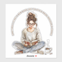Mädchen genießen ein Buch mit Kaffee, vermeiden