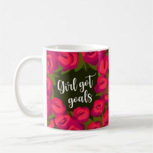 Mädchen got rote und grüne Ziele Kaffeetasse