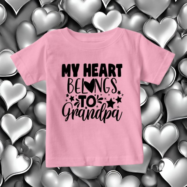 Mädchen Herz Grandpa Wort Kunst Baby T-shirt (Von Creator hochgeladen)