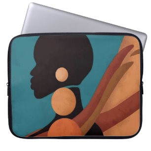Mädchen in den Tropen. Schöne Afrikanerin. Schwarz Laptopschutzhülle