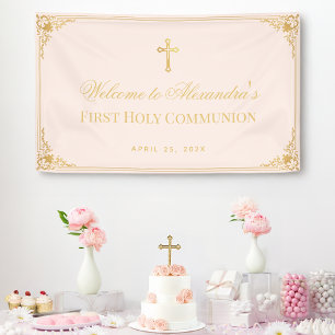 Mädchen in Rosa Erste Kommunion Falscher Goldkreuz Banner