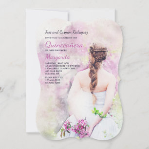 Mädchen in weißem Kleid Quinceañera Einladung