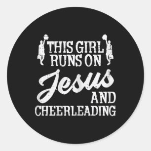 Mädchen läuft auf Jesus Cheerleading Cheerleader C Runder Aufkleber