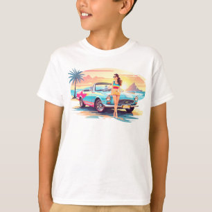 Mädchen mit Auto und Traumwelt T-Shirt