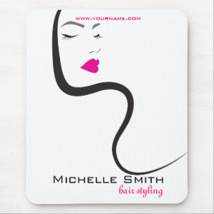 Mädchen mit Haarstyling-Symbol Mousepad