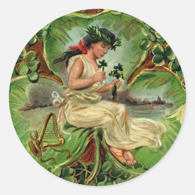 Mädchen mit Harfe und Shamrocks Runder Aufkleber (Vorderseite)
