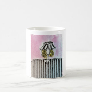Mädchen mit Lampenschirm-Tasse Kaffeetasse