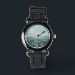 Mädchen Niedlich blau unter dem Siegel des Ozeans Armbanduhr<br><div class="desc">Dieses niedliche Kinderuhrdesign zeichnet sich durch eine Darstellung des Ozeans mit Fischen, Algen und einem Meereswellen-Hintergrund aus. Es gibt auch Platz auf der Uhr, um Ihnen eine eigene Anpassung hinzuzufügen: ein Name in whimsical Typografie. Das perfekte Geschenk unter dem Meer für alle Kinder und Ozeanfreunde, ideal für die erste Armbanduhr...</div>