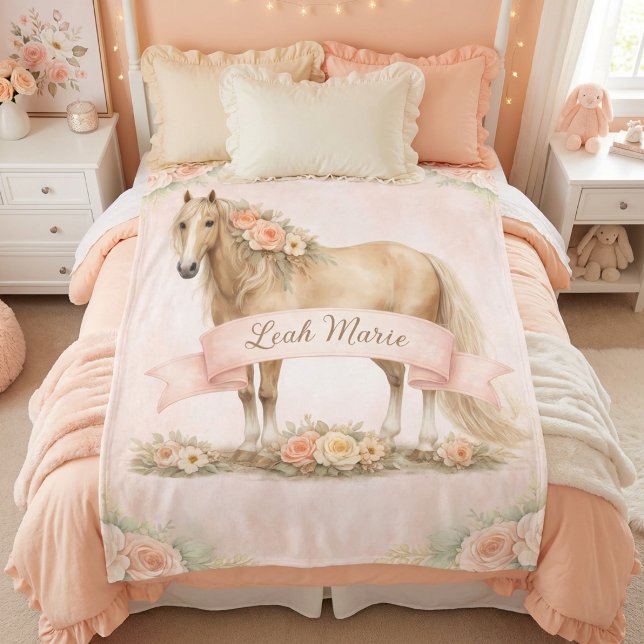 Mädchen Pfirsich Blumen Pferd Personalisierter Nam Fleecedecke (Von Creator hochgeladen)