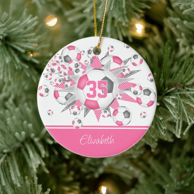Mädchen rosa personalisierte Fußballbälle Sterne Keramik Ornament (Baum)