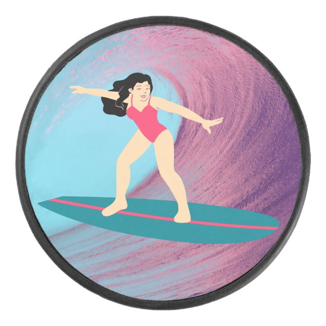 Mädchen surfen bei Sonnenuntergang. Eishockey Puck (Vorderseite)