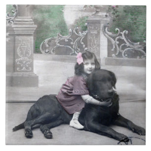 Mädchen und ihr Hund Fliese