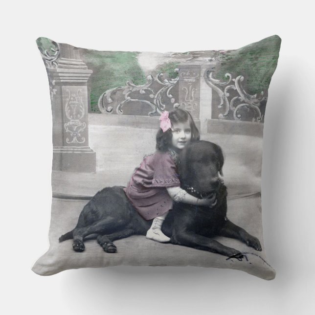 Mädchen und ihr Hund Kissen (Vorderseite)
