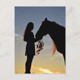 MÄDCHEN UND IHR PFERD POSTKARTE