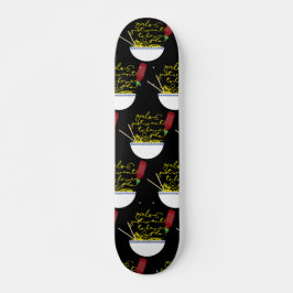 Mädchen wollte einfach, Pho zu haben Skateboard