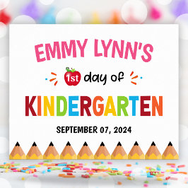 Mädchenfarbenfroher erster Schultag Poster