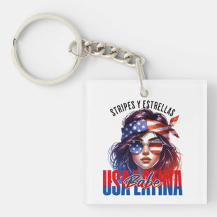 Mädchenhafte Latina Fourth of July Unabhängigkeit Schlüsselanhänger