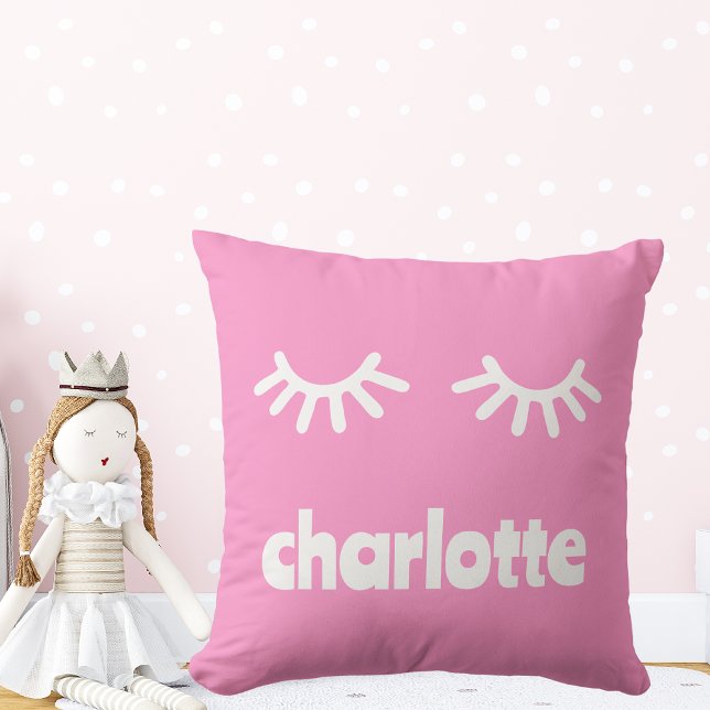 Mädchenname Soft Pink Eyelashes Kissen (Transform her space with a hint of pink using this charming pillow. Customize it and get it today!)