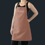 Mädchenstaubige Rose benutzerdefinierter Skriptnam Schürze<br><div class="desc">Personalisierte staubige Rose angepasste moderne Skriptnamen Text monogram solide schlichte Farbe gürlich elegante elegante elegant staubige Rose und weiß Text Küche Schürze. Anpassen,  personalisieren Sie es mit Namen,  Zitat,  Phrasen oder Text. Geeignet für Köche,  Koch,  Keramik,  Keramiken,  Handwerk,  Arbeit,  Küche,  Backen,  Grillen,  Grill etc.</div>