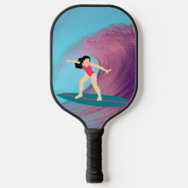Mädchensurfen bei Sonnenuntergang Pickleball Schläger