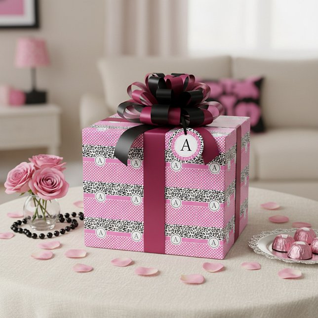 Mädchenteile und Tiere drucken Monogramm Geschenkpapier (Von Creator hochgeladen)