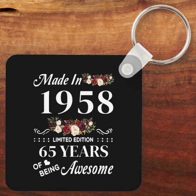 Made in 1958 Limited Edition 65 Jahre des Seins Schlüsselanhänger (Rückseite)