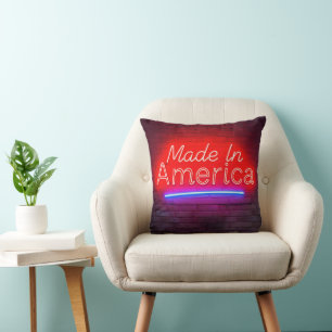 Made in America Neon Sign on Brick Kissen