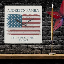 Made in America Signature Quadratische Wanduhr