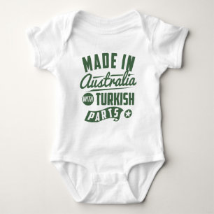 Made in Australia mit türkischen Teilen Baby Strampler
