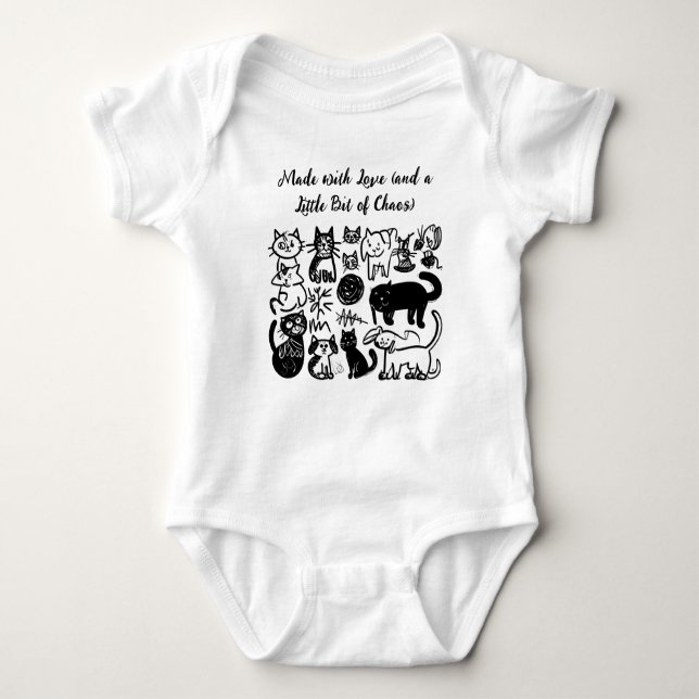 Made with Liebe & Chaos" Funny Baby T - Shirt - Ni (Vorderseite)