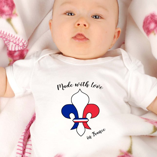 Made with Liebe in France / French Lilly, flagge Baby Strampler (Von Creator hochgeladen)
