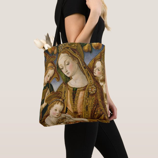 Madonna und Kind mit zwei Engeln Tasche (Von Nahem)