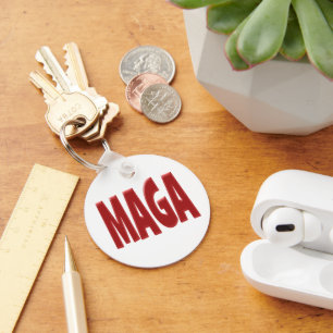 MAGA mit rotem Text Schlüsselanhänger