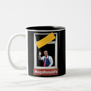 MAGADonald's Trump 2024 Zweifarbige Tasse